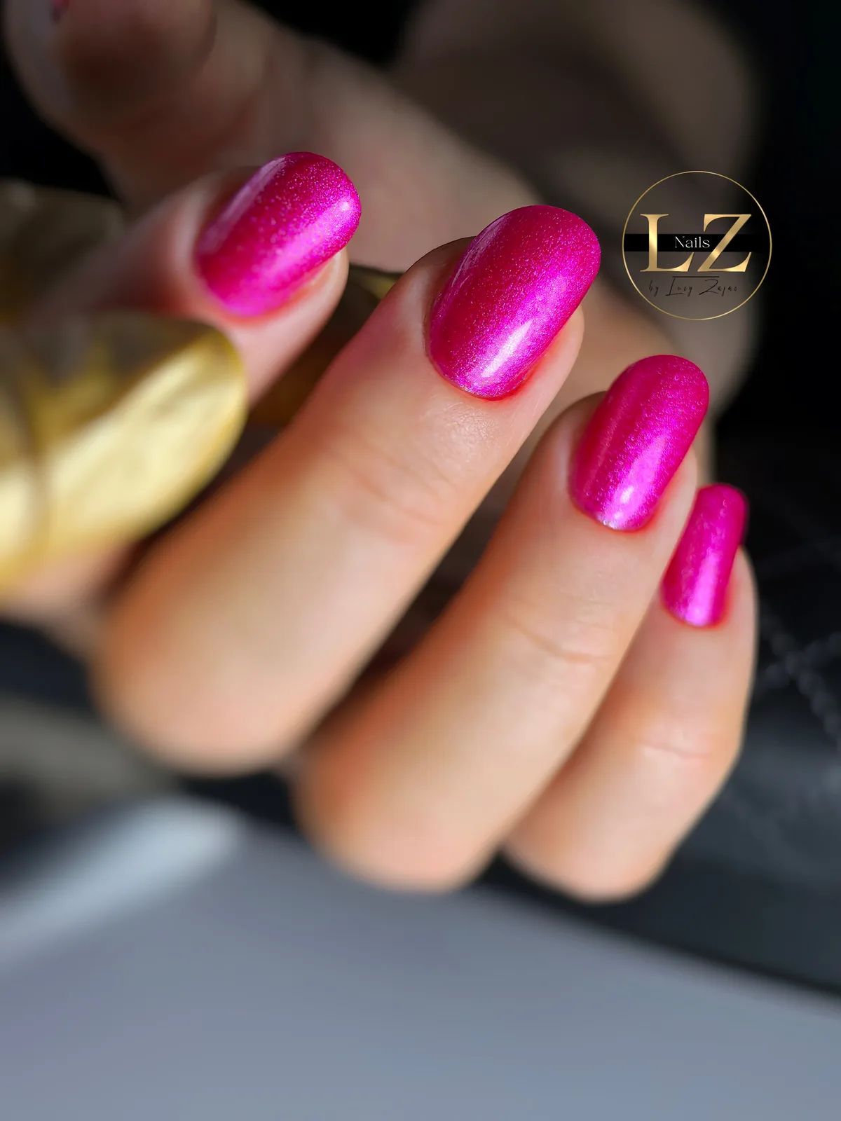 Fuchsiové metalické gél-lak nechty – Lucy Nails Partizánske